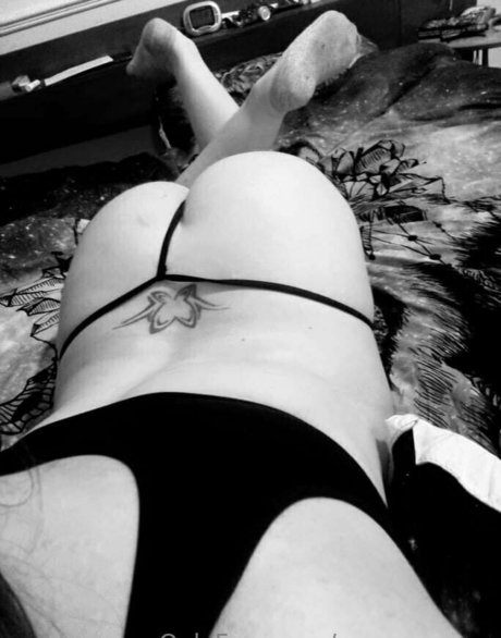 Photo nue de fuite OnlyFans de Nancymayxx