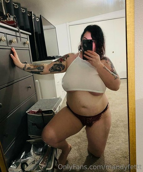 Photo nue de fuite OnlyFans de Mandyfettt