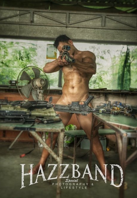 Photo nue de fuite OnlyFans de Hazzbandexclusive