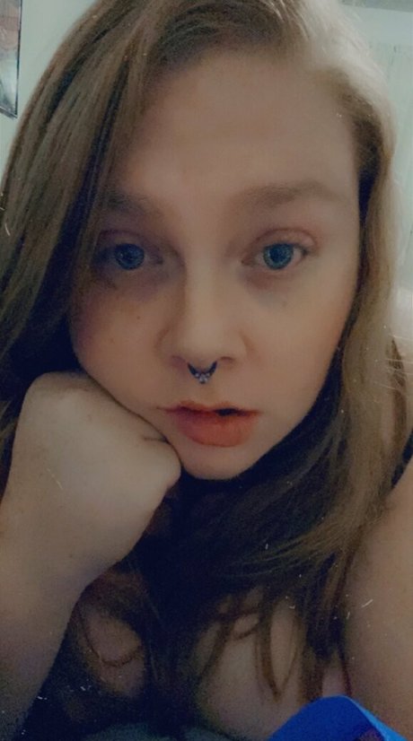 Photo nue de fuite OnlyFans de Thescarlettfawx