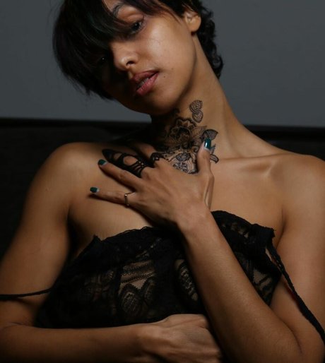 Photo nue de fuite OnlyFans de Julya Antoinette