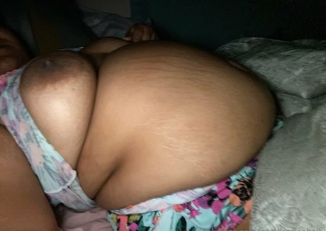 Photo nue de fuite OnlyFans de Goddessisabelly