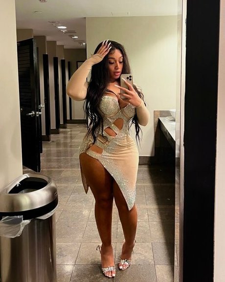Photo nue de fuite OnlyFans de Lexxiibaebie