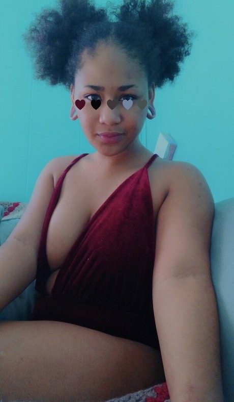 Photo nue de fuite OnlyFans de Spicybeantv