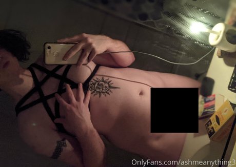 Photo nue de fuite OnlyFans de Ashmeanything3