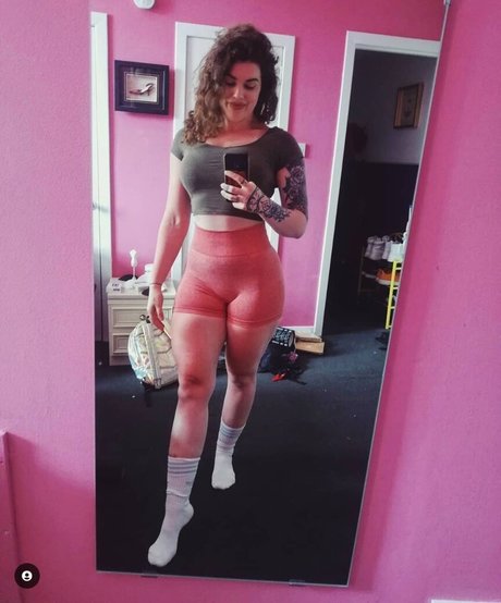 Photo nue de fuite OnlyFans de Hipthrustqueen