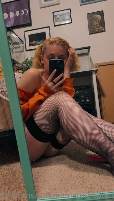 Photo nue de fuite OnlyFans de Immaturebunny
