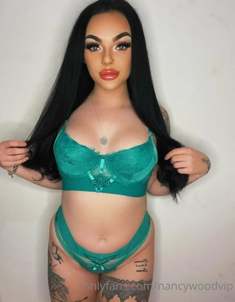 Photo nue de fuite OnlyFans de Itsnancywoodfree