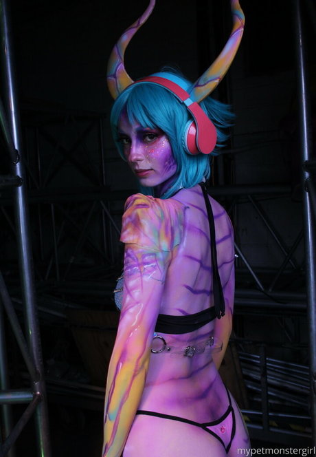 Mypetmonstergirl
