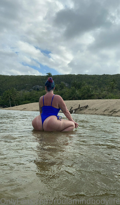 Photo nue de fuite OnlyFans de Roulamindbodylife