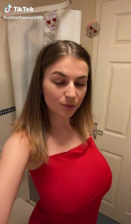 Photo nue de fuite OnlyFans de Chloe Louise Thomas