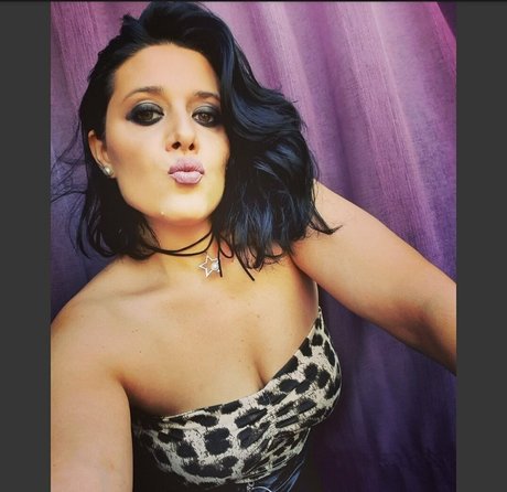 Hotsexymommy69