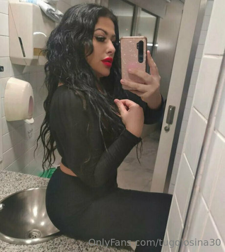 Photo nue de fuite OnlyFans de Tugolosina30