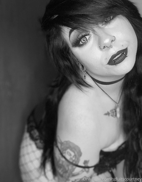 Photo nue de fuite OnlyFans de Stfuitscourtney