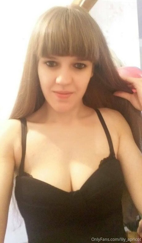 Lilyapricot