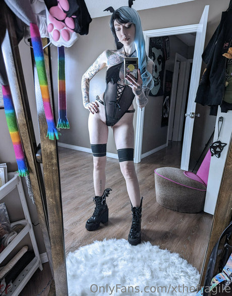 Photo nue de fuite OnlyFans de Xthefragile
