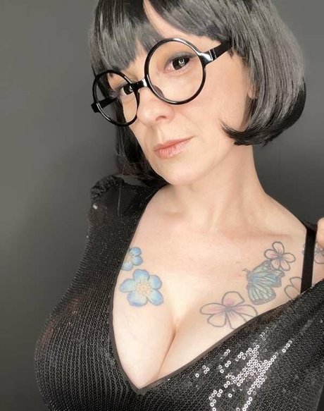 Photo nue de fuite OnlyFans de Onlygettingbrighter
