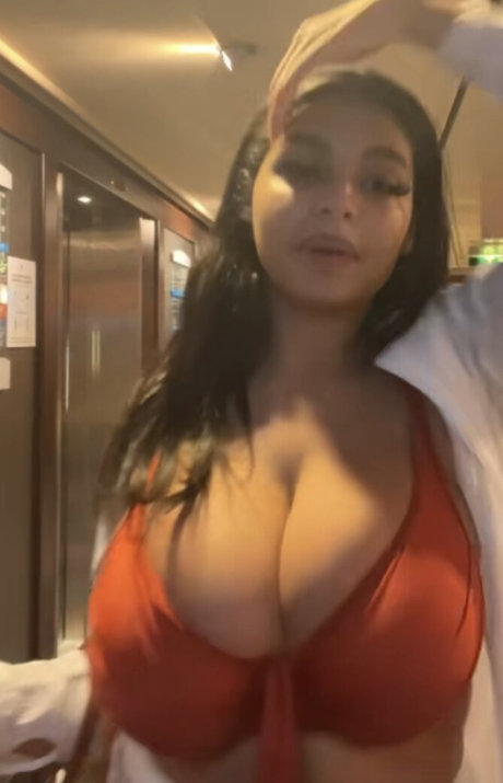 Summer T