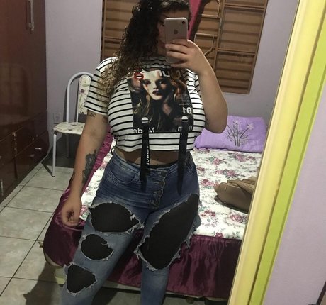 Ashley Alves
