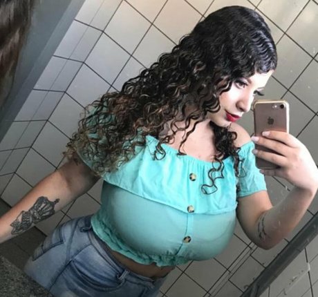 Photo nue de fuite OnlyFans de Ashley Alves