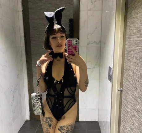 Photo nue de fuite OnlyFans de Yung Gemmy