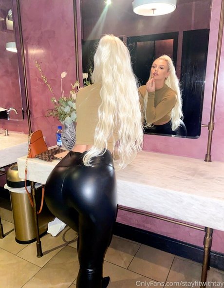 Photo nue de fuite OnlyFans de Stayfitwithtay