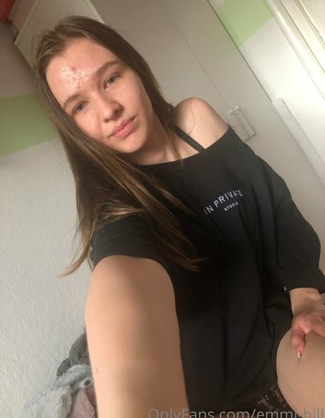 Photo nue de fuite OnlyFans de Emmihill