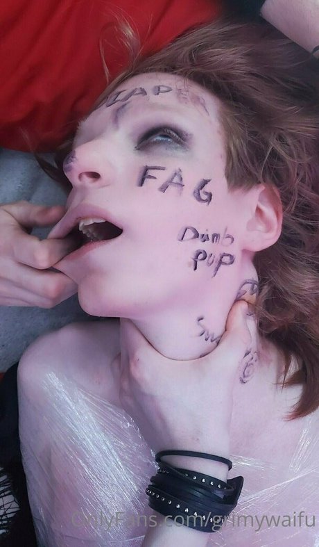 Photo nue de fuite OnlyFans de Grimywaifu