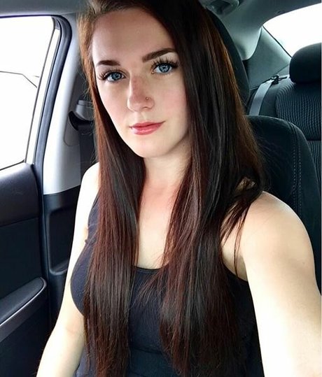 Photo nue de fuite OnlyFans de Hanna Zellers