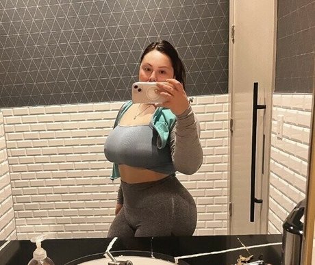 Photo nue de fuite OnlyFans de Rozzyrozzzz