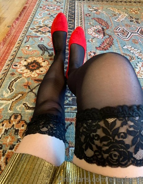 Photo nue de fuite OnlyFans de Ellesfeet8