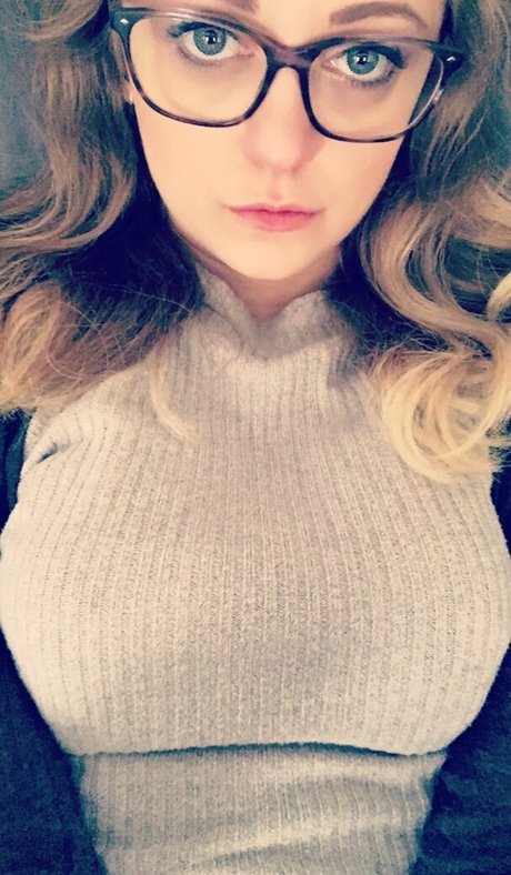 Photo nue de fuite OnlyFans de Dirtypillowdame