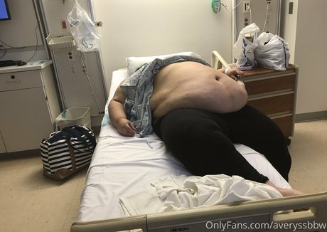 Photo nue de fuite OnlyFans de Averyssbbw