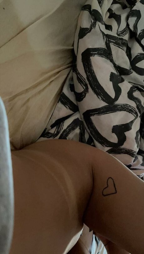 Photo nue de fuite OnlyFans de Luxuria