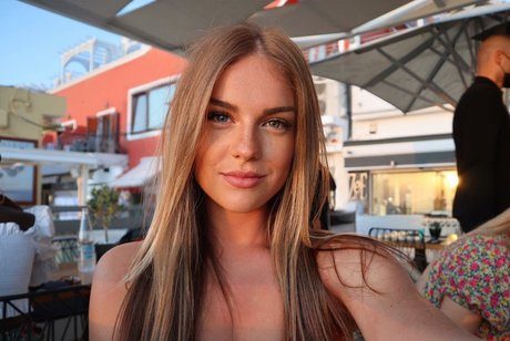 Photo nue de fuite OnlyFans de Fenellajane