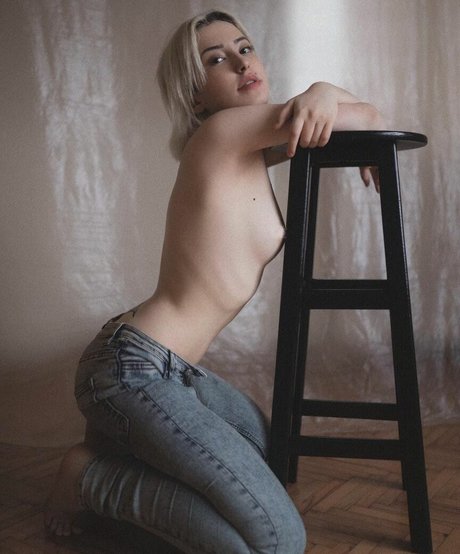 Photo nue de fuite OnlyFans de Simge Akkus