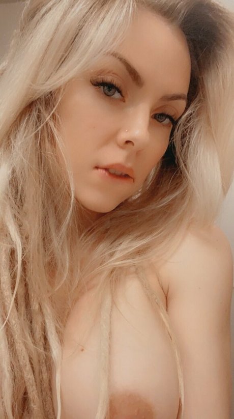 Nina Rei