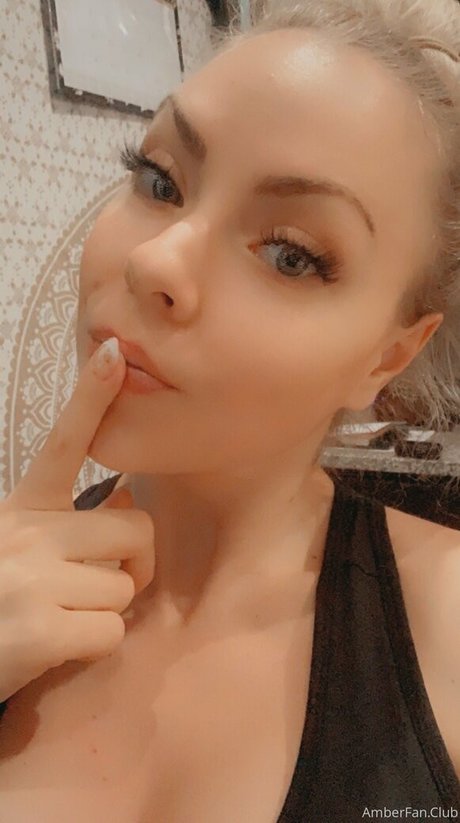 Photo nue de fuite OnlyFans de Nina Rei