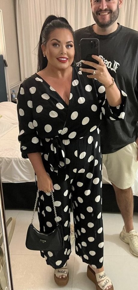 Photo nue de fuite OnlyFans de Scarlett Moffatt