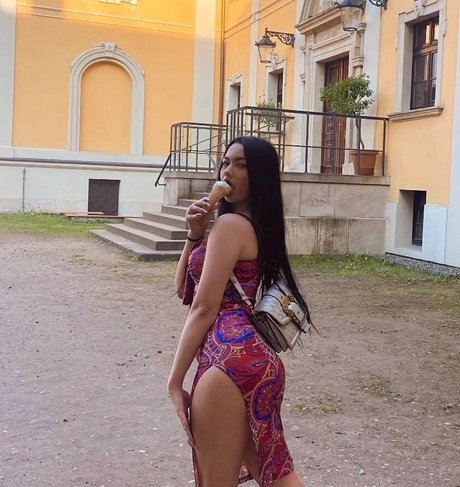 Photo nue de fuite OnlyFans de Emilia Szymanska