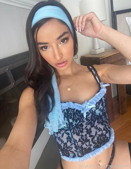 Photo nue de fuite OnlyFans de Emilywillisxxx
