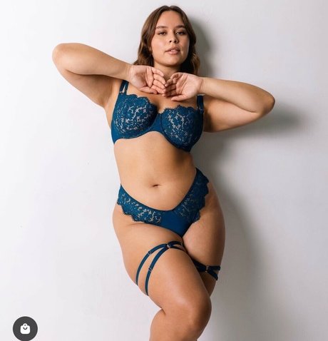 Photo nue de fuite OnlyFans de Veneziacruz