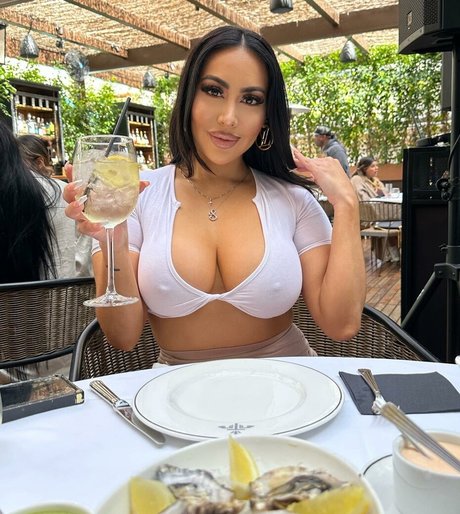 Photo nue de fuite OnlyFans de Sophiapayan