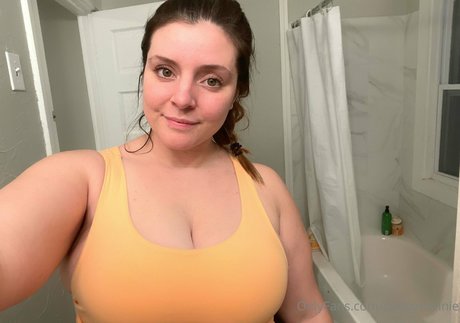 Photo nue de fuite OnlyFans de Sunnyhunnie