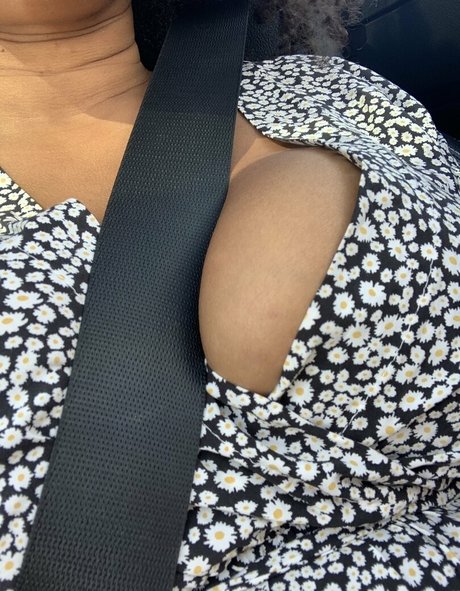 Photo nue de fuite OnlyFans de Freechantel