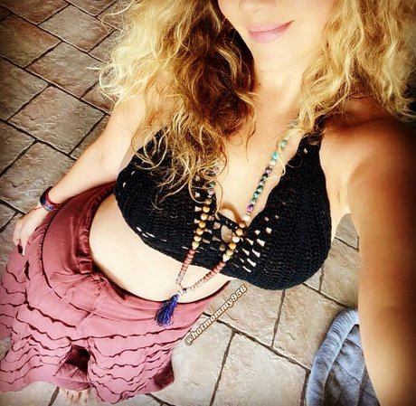 Hotmommy956