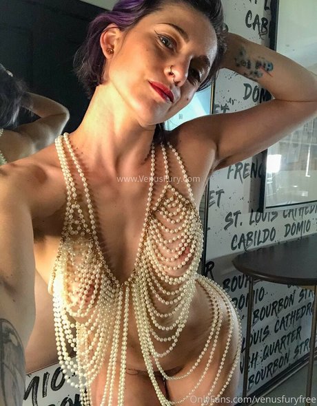 Photo nue de fuite OnlyFans de Venusfuryfree