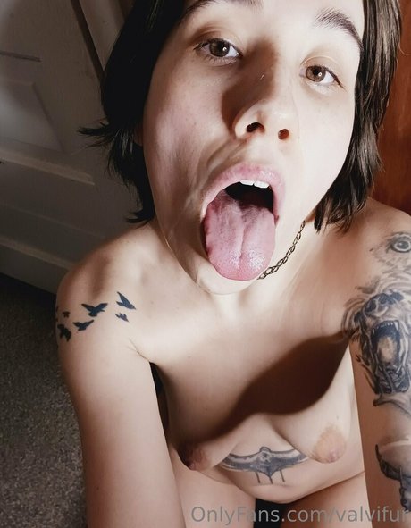 Photo nue de fuite OnlyFans de Valvifur