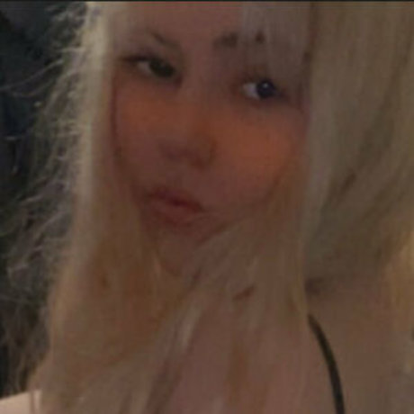 Photo nue de fuite OnlyFans de Chewywaifu2