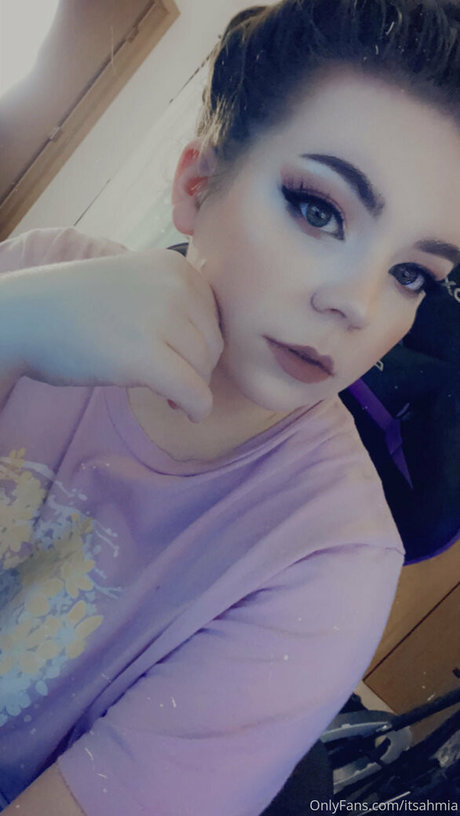 Photo nue de fuite OnlyFans de Itsahmia
